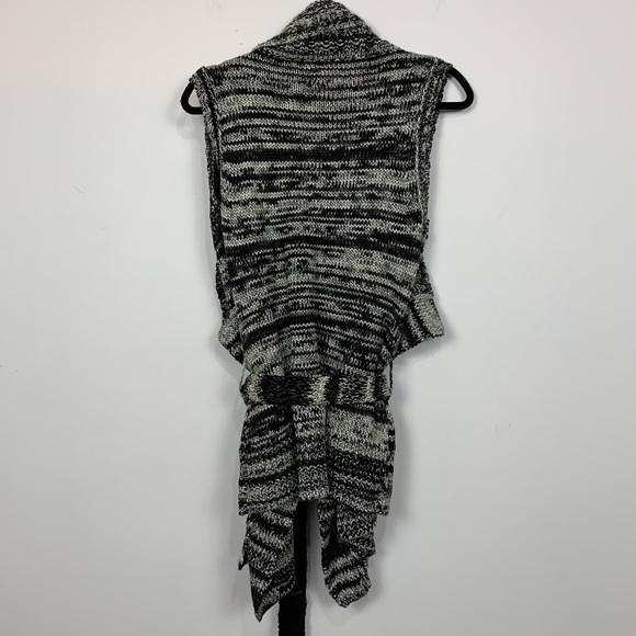 NWT BlankNYC Wraparound Cardigan Sweater Vest - Picture 5 of 5